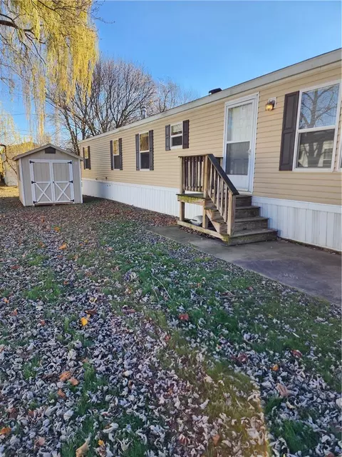209 Placid Park, Manchester, NY 14549
