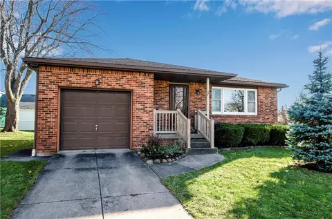 37 Woodrow Pl, Cheektowaga, NY 14225
