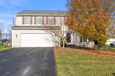 1045 Beaver Creek Dr, Webster, NY 14580