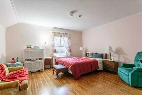 124 E Main St, Le Roy, NY 14482 photo 25