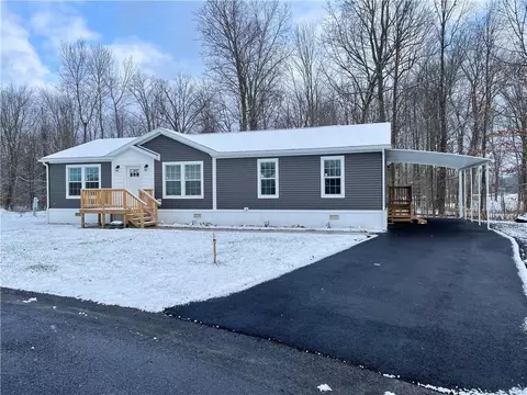 1021 Apt 65 Waterloo-geneva Rd, Waterloo, NY 13165
