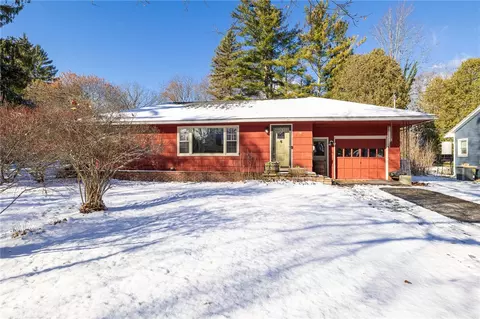 9 Caledonia Ave, Wheatland, NY 14546