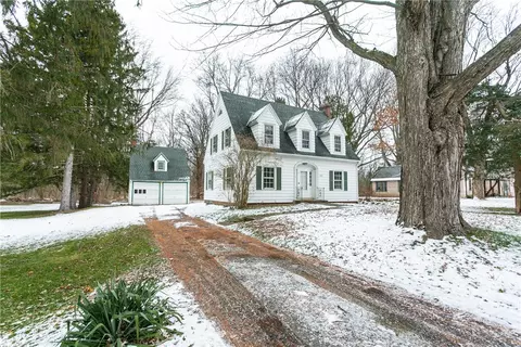 1430 Crittenden Rd, Rochester, NY 14623