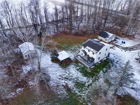 16586 Lakeshore Rd, Kendall, NY 14476