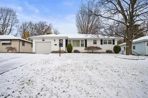 192 Hewitt St, Rochester, NY 14612