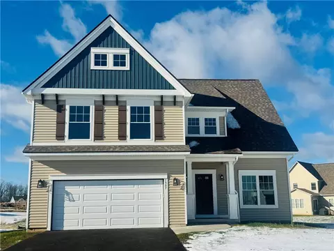 1507 Osburn Ln, Farmington, NY 14425