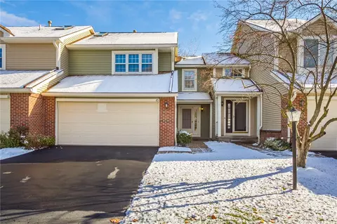 85 Montpelier Cir, Rochester, NY 14618