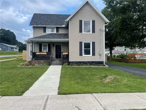 3 N Cummings Ave, Silver Springs, NY 14550