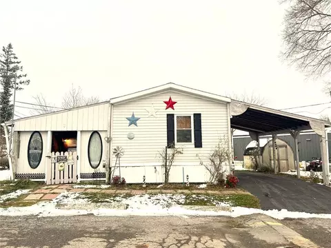 5839 Chili Ave #B4, Riga, NY 14428