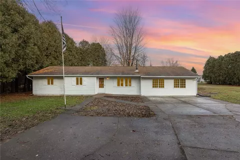 3270 State Route 96, Shortsville, NY 14548
