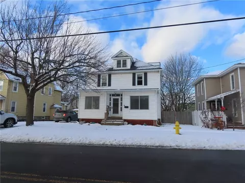322 E Miller St, Arcadia, NY 14513