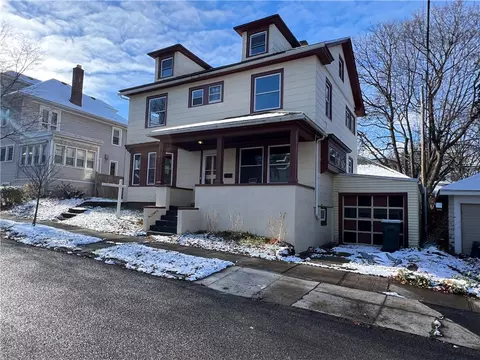 221 Raines Park, Rochester, NY 14613