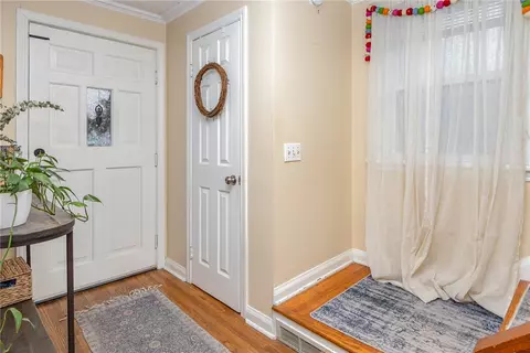 102 Walzer Rd, Irondequoit, NY 14622 photo 4