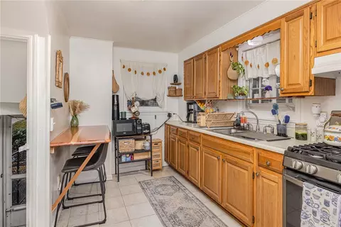 102 Walzer Rd, Irondequoit, NY 14622 photo 11