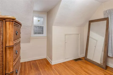 102 Walzer Rd, Irondequoit, NY 14622 photo 19