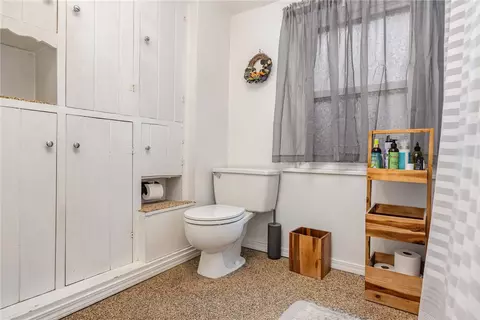 102 Walzer Rd, Irondequoit, NY 14622 photo 22