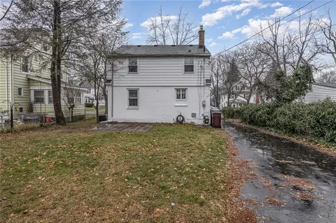 102 Walzer Rd, Irondequoit, NY 14622 photo 23