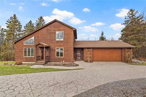 6074 N Yerkes Rd S, Canandaigua, NY 14424
