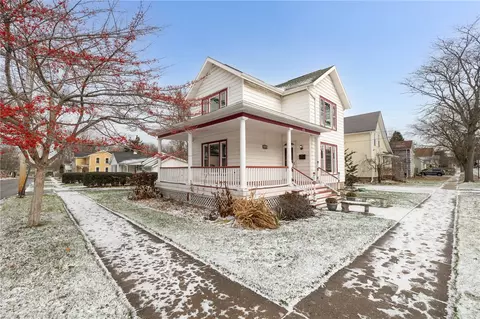 48 Adams St, Sweden, NY 14420