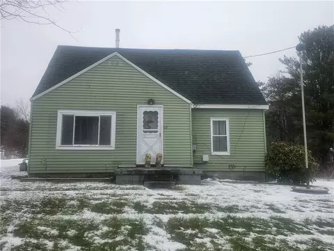 28 Patterson Ln, Bradford, PA 16701