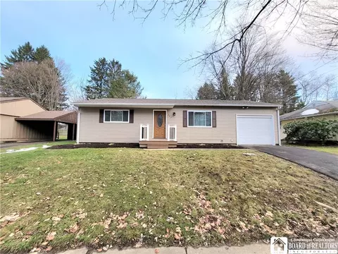 277 State St, Jamestown, NY 14701