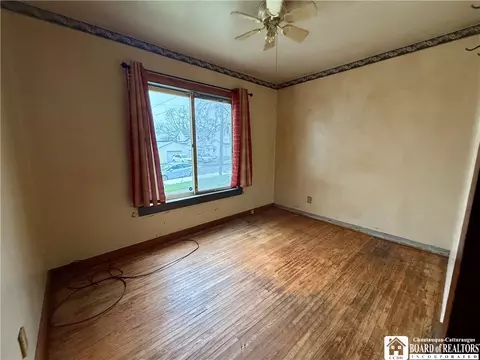 17 E Benton St, Dunkirk, NY 14048 photo 10