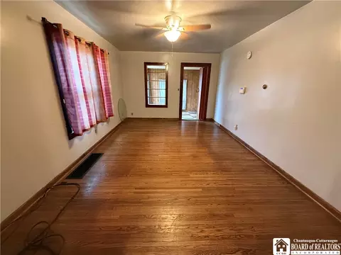 17 E Benton St, Dunkirk, NY 14048 photo 7