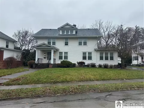 25 Hazard Pkwy, Albion, NY 14411