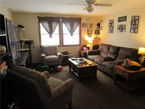 70 Franklin St, Lyons, NY 14489 photo 6