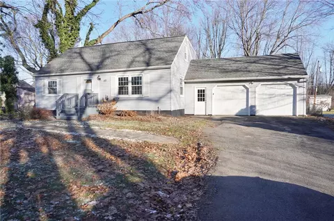 20 Angean Dr, Webster, NY 14580