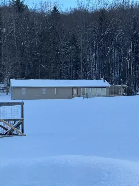 109 W Willow St, Smethport, PA 16749