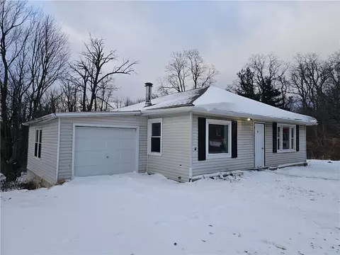 4331 Ridge Rd, Williamson, NY 14589
