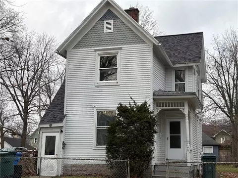 406 Champlain St, Rochester, NY 14611