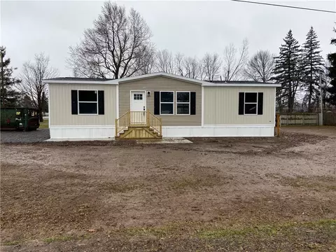 4694 Hall Rd, Holley, NY 14470