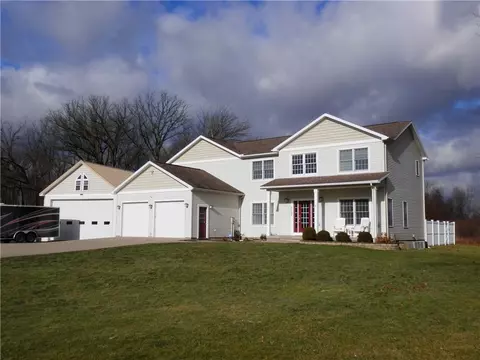 3115 Doolittle Dr, Seneca Falls, NY 13148