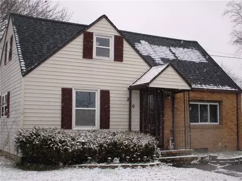 250 Jordan Ave, Gates, NY 14606