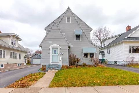 32 Penrose St, Rochester, NY 14612