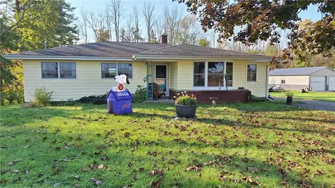 13176 S Butler Conquest Rd, Butler, NY 13146