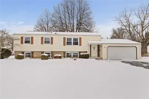 185 Crandon Way, Rochester, NY 14618