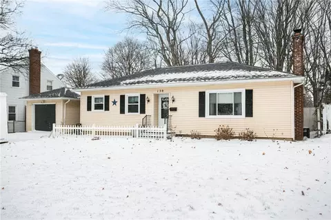 130 Northgate Rd, Greece, NY 14616