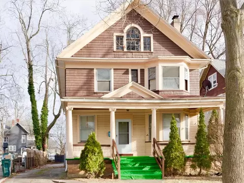108 Maryland St, Rochester, NY 14613