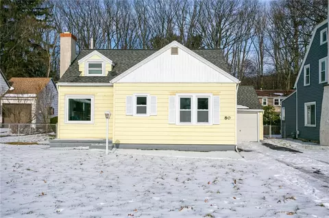 80 Birchwood Dr, Irondequoit, NY 14622