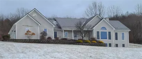 8149 Parker Hill Rd, Sparta, NY 14437