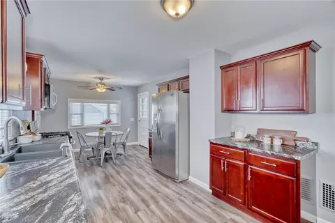 109 Legran Rd, Irondequoit, NY 14617 photo 16