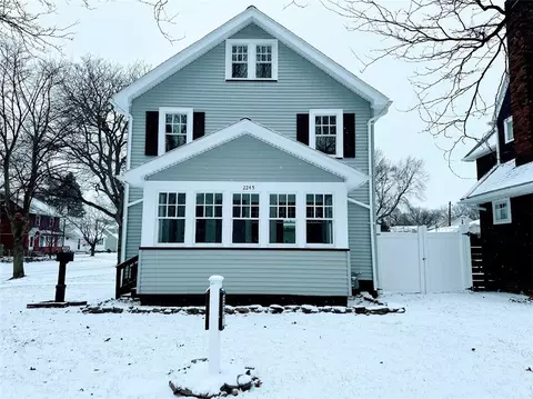 2245 Dewey Ave, Rochester, NY 14615