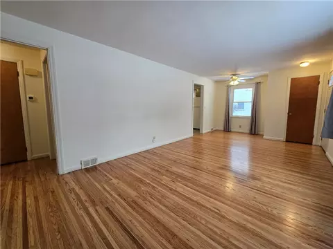 583 Adams Rd, Webster, NY 14580 photo 8