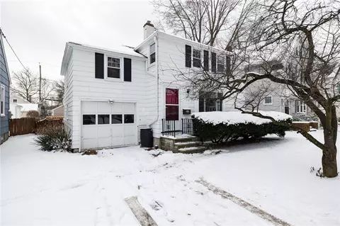 65 Colebourne Rd, Rochester, NY 14609