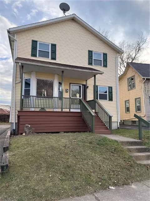 365 Hayward Ave, Rochester, NY 14609