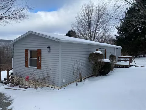 328 Martin Rd, Italy, NY 14512