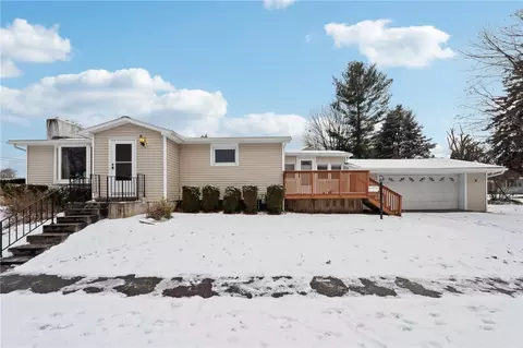 381 Washington Ave, Irondequoit, NY 14617